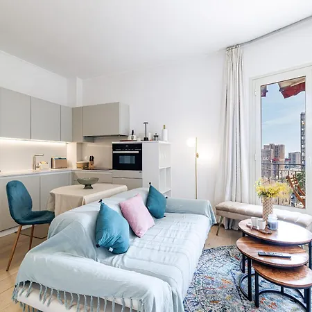 Lägenhet Bright 1 Bedroom Sea View And Terrace